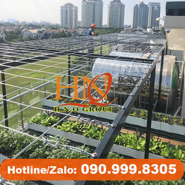 Làm giàn trồng bầu, bí bằng dây cáp thép bọc nhựa